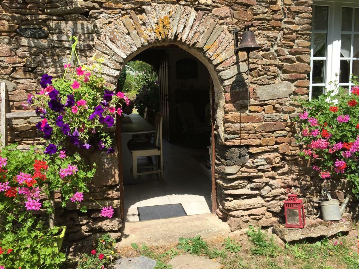 Le Moulin De La Castellerie Bed and Breakfast Moon-sur-Elle Buitenkant foto